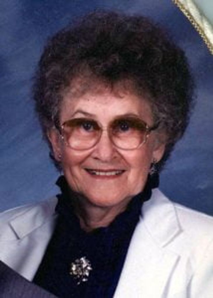 Ruth Robertson Profile Photo