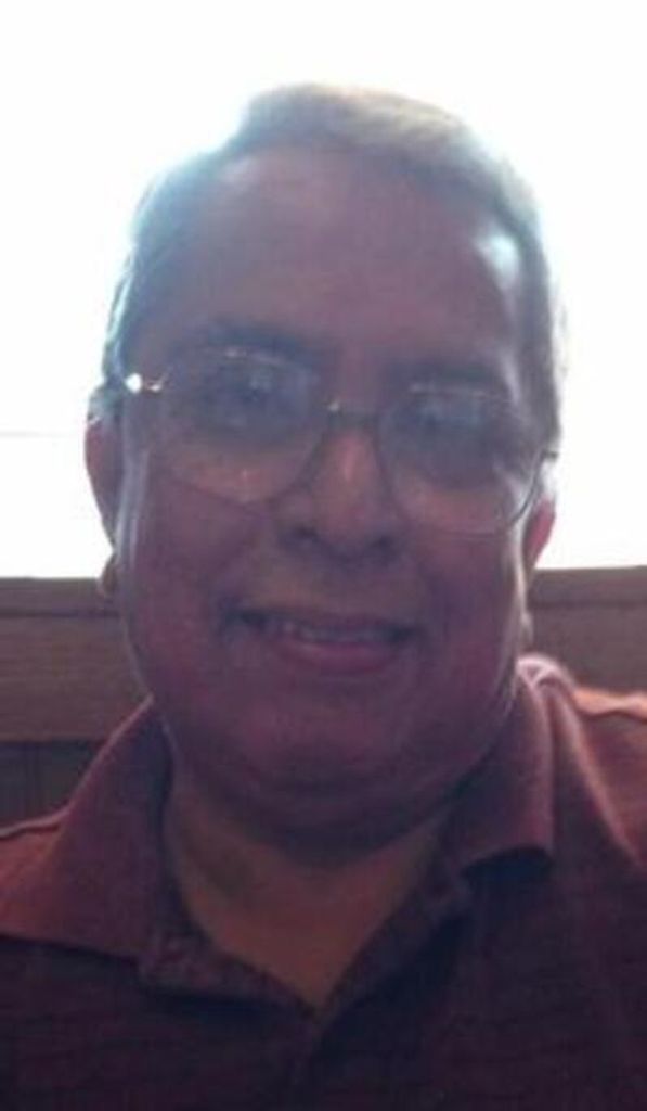 Luis G Recinos Profile Photo