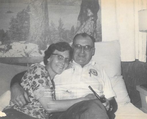 Linda L. Dilling photo gallery thumbnail 16 of 79