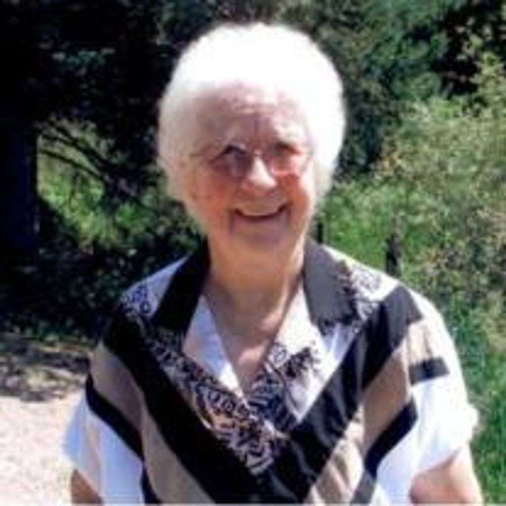 Mrs. Pearl Comstock