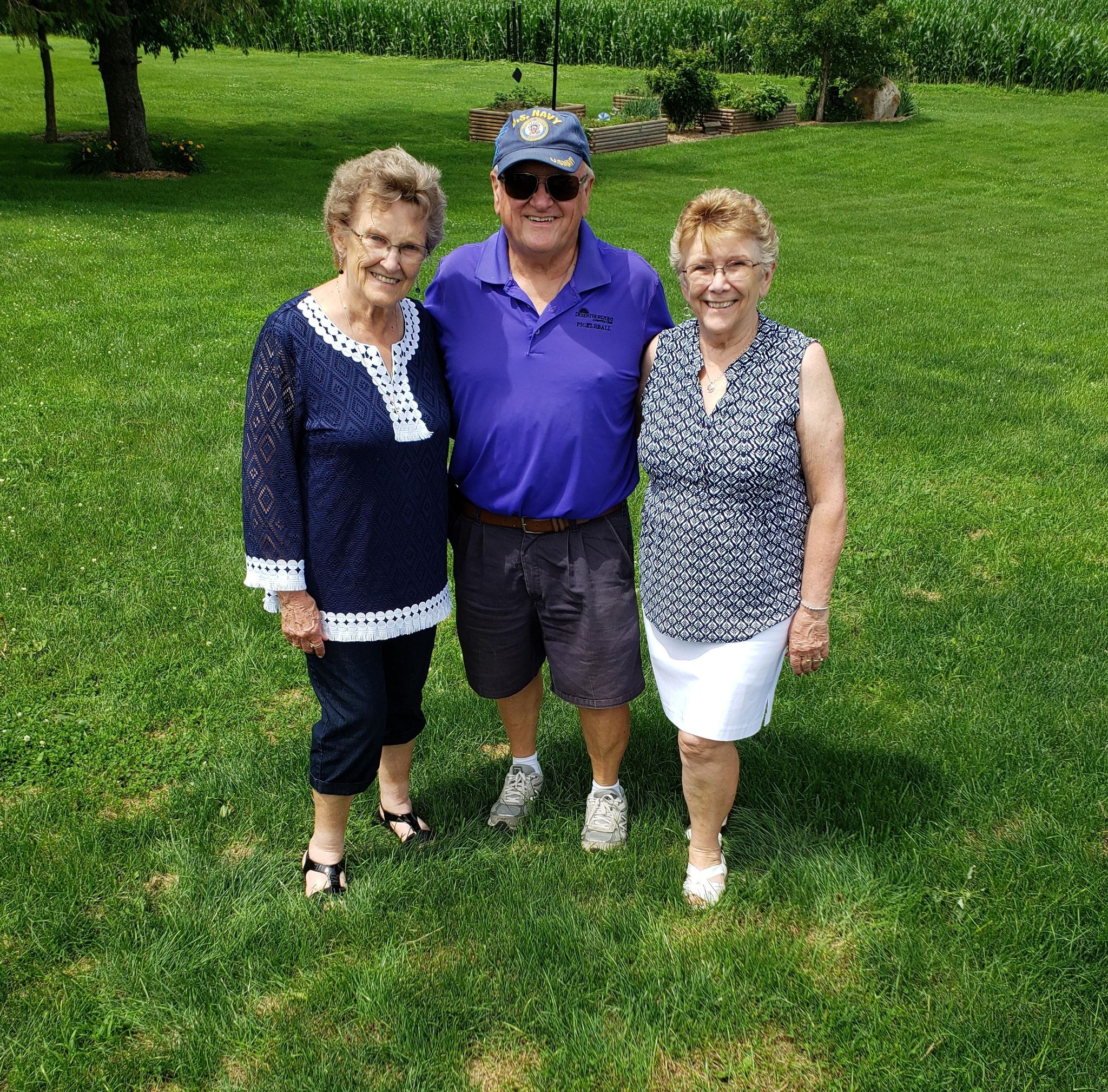 Etta Mae Dirks photo gallery image 1 of 92