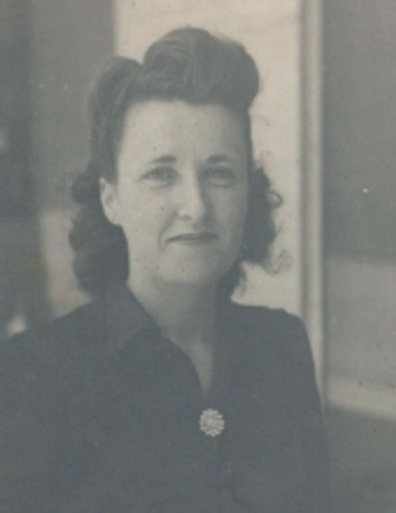 Iris  Maude Drumm