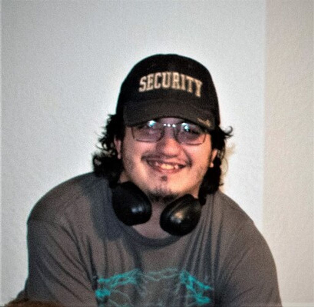 Nicholas Molina Profile Photo