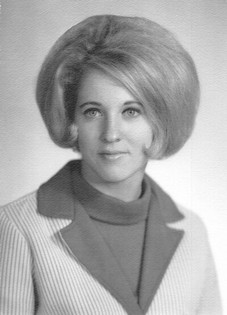Sandi Louise Armstrong Profile Photo