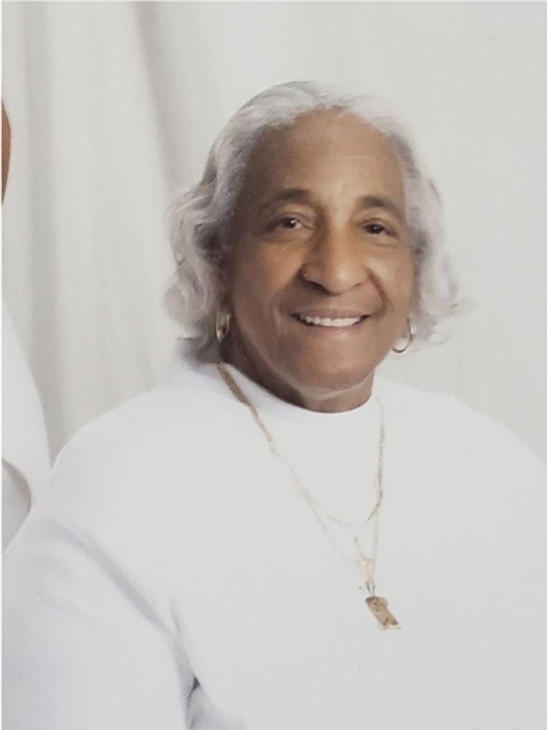 Louise B Ford Profile Photo