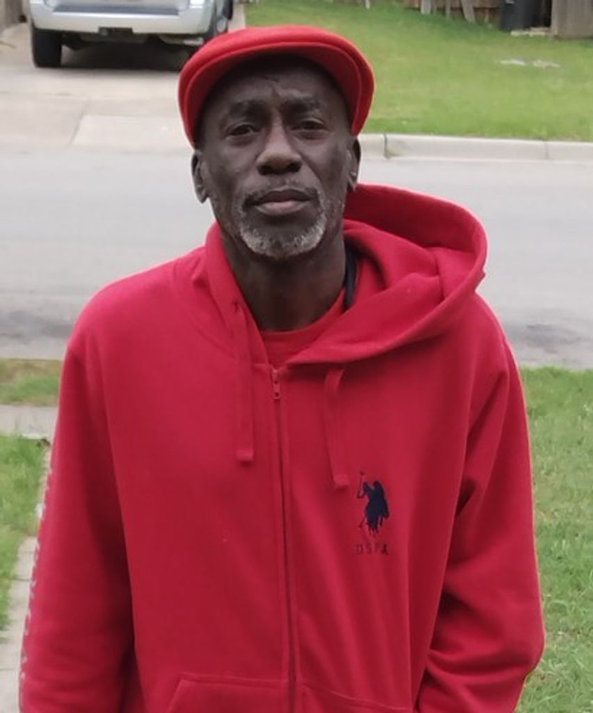 CHARLES CARR