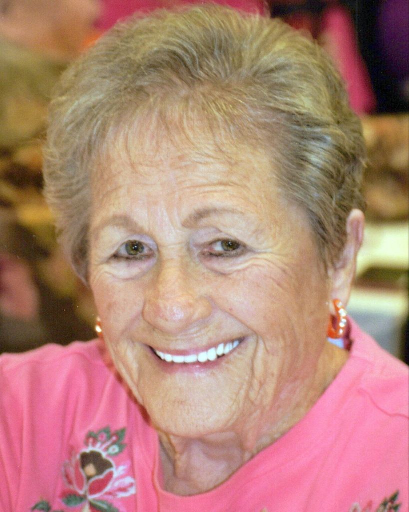 Laura Hefelfinger Blue Profile Photo