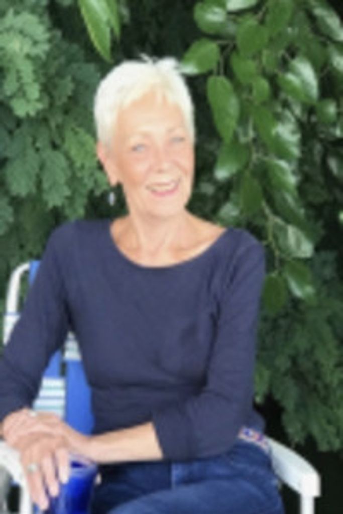 Deborah "Deb/Debbie" Lou Lind Profile Photo