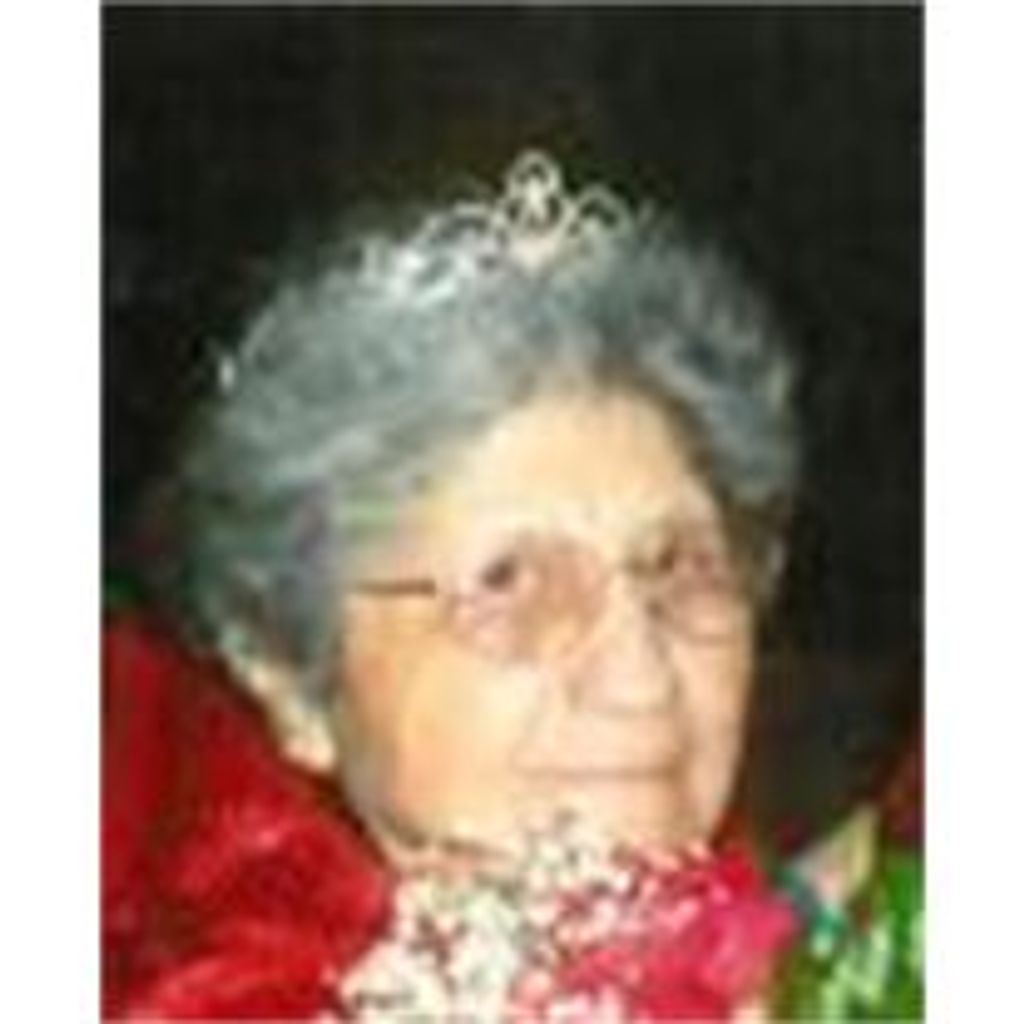 Vicentita T. - age 83 - Española Romero