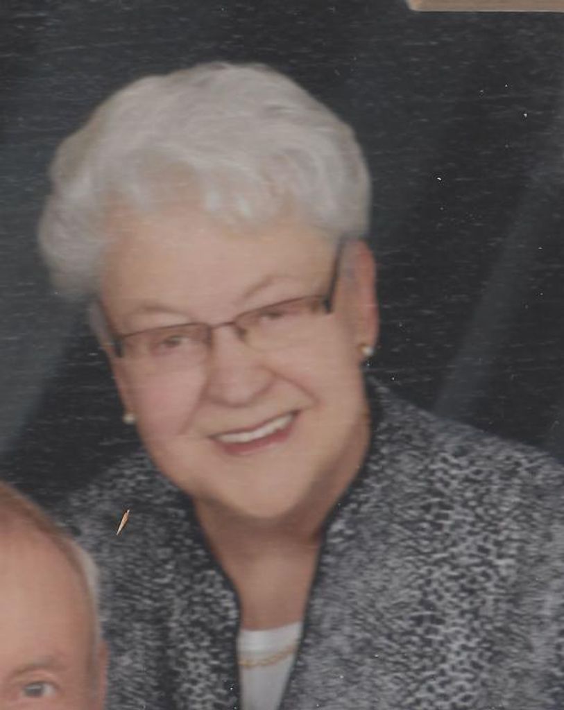 Lillian Lavonne (Deitermann)  Willers Profile Photo