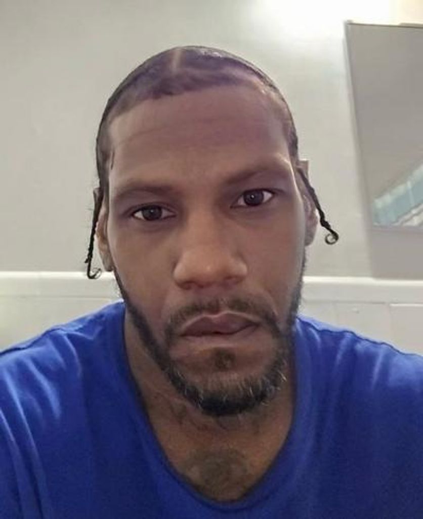 Antonio Ricardo Lewis Profile Photo