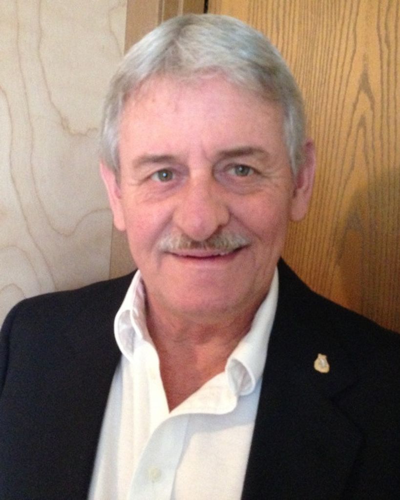 Roger Carl Swatsworth Profile Photo