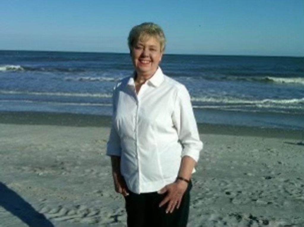 Libby Mullins Profile Photo