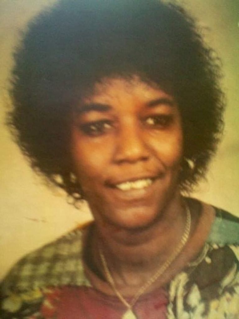 Roberta Frazier Golden Profile Photo