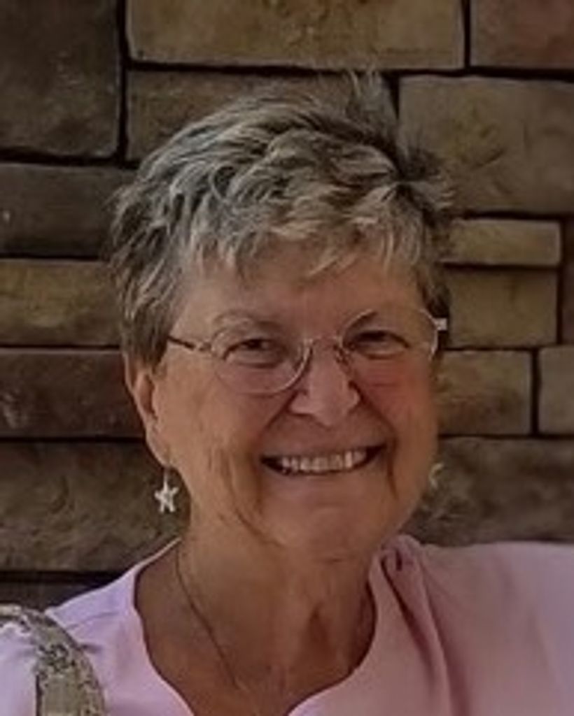 Christine Estelle Moraski Profile Photo