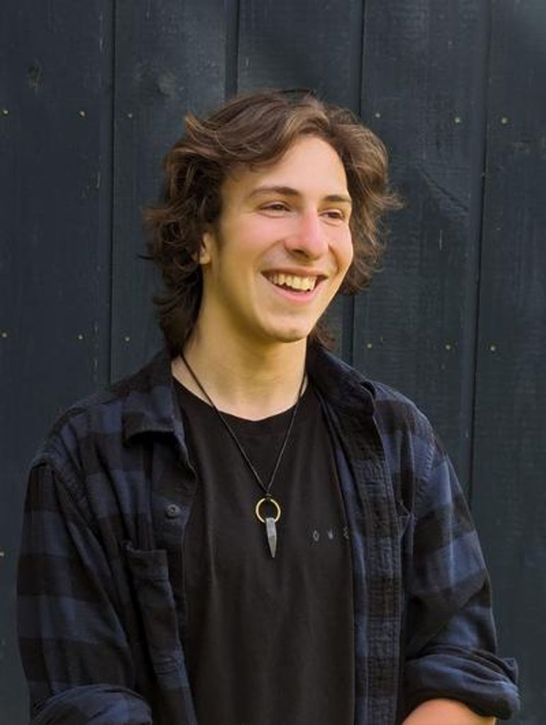 Elijah Comstock Profile Photo