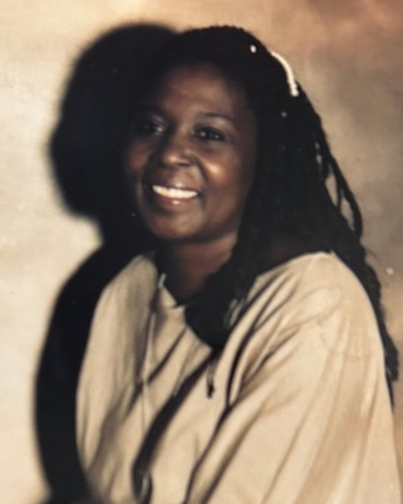 BETTY LUCKEY Profile Photo