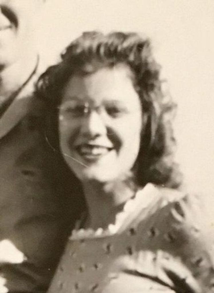 Geneva Claire Cromwell Profile Photo