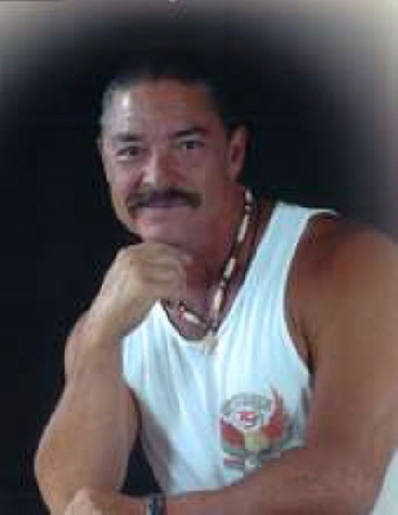 Christopher Medina Profile Photo