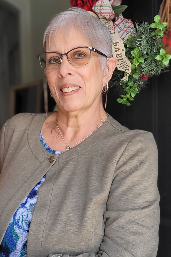 Betsy Medina Profile Photo