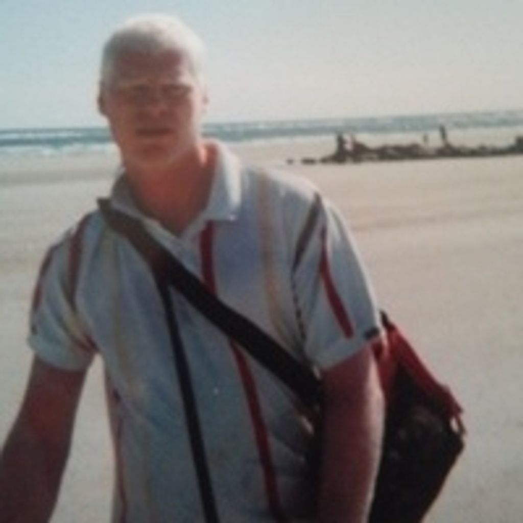 Bobby James Carlyn