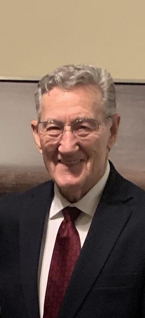 Dwight Stephens Profile Photo