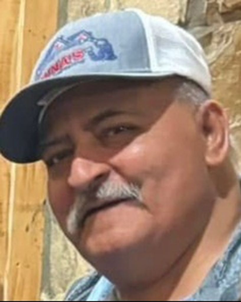 Joaquin Valle Vasquez Profile Photo