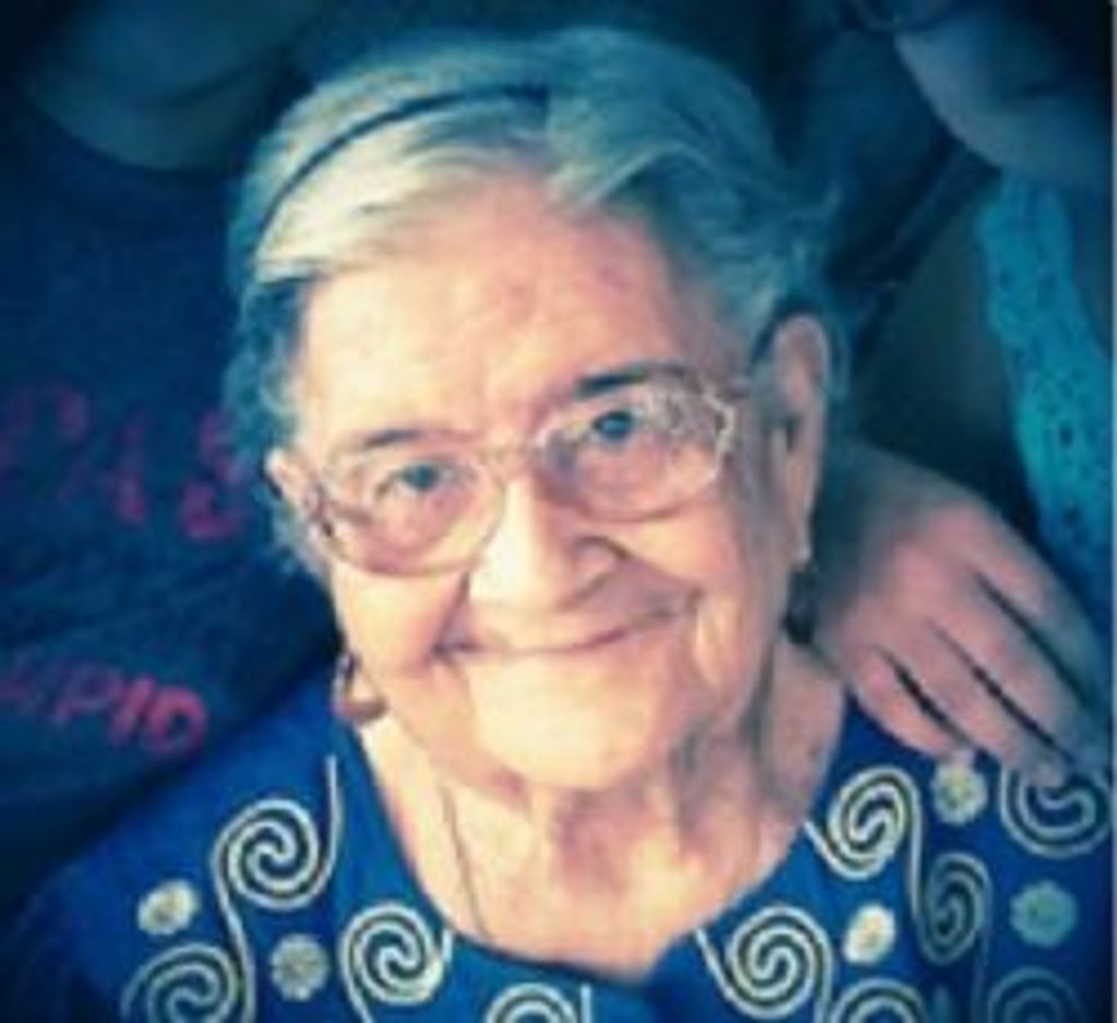 Gloria Trevino Profile Photo
