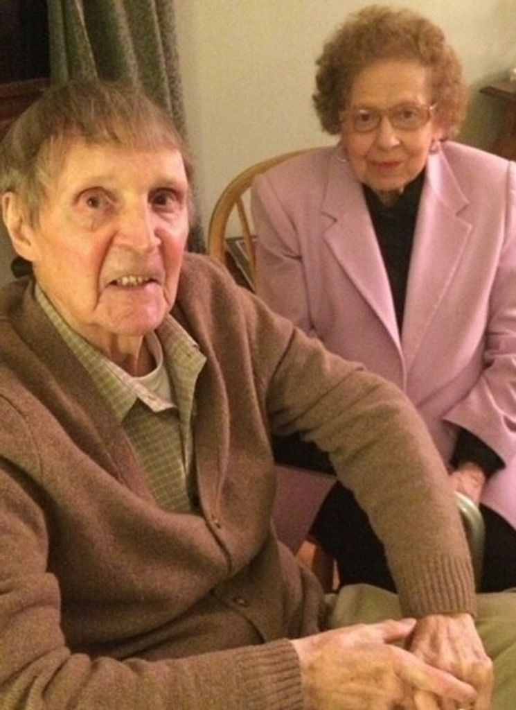 Elizabeth L Delorenzo