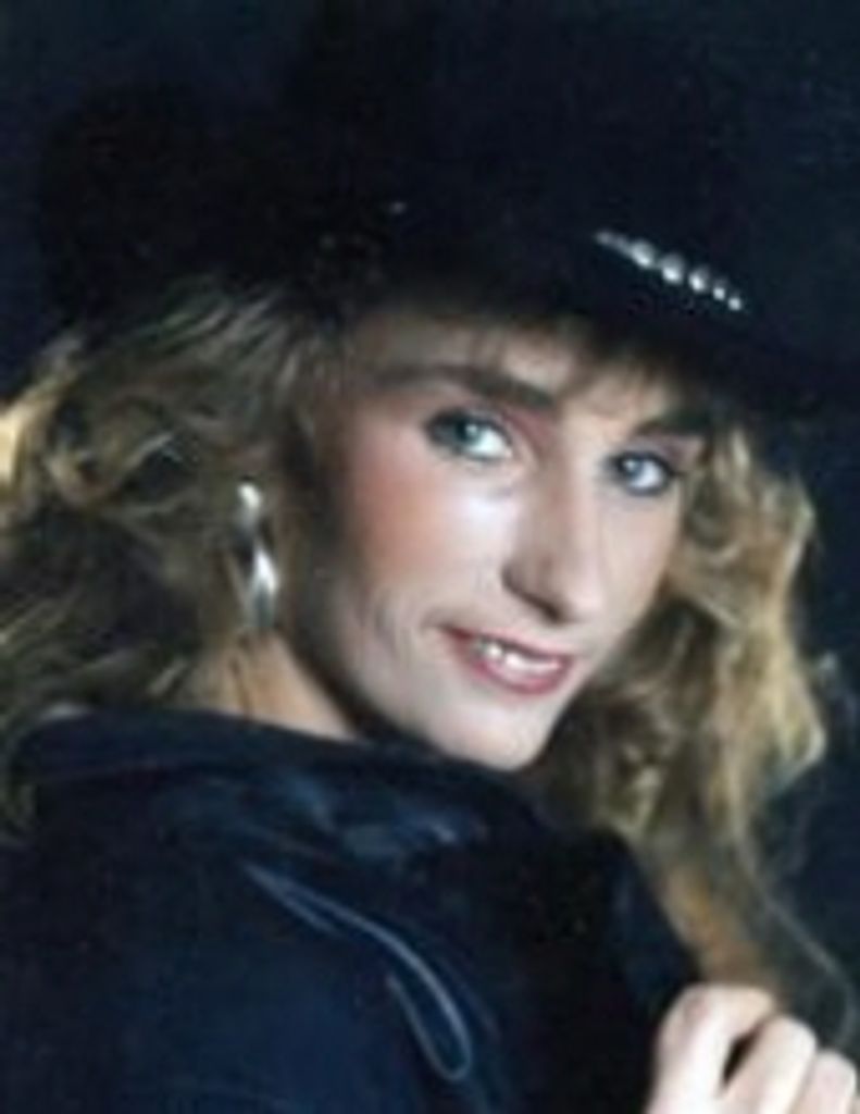 Tina Wood Holmes