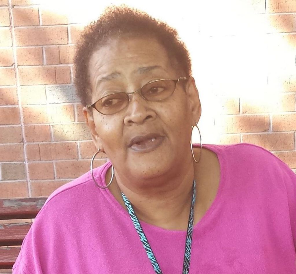 Claudia Perkins Profile Photo