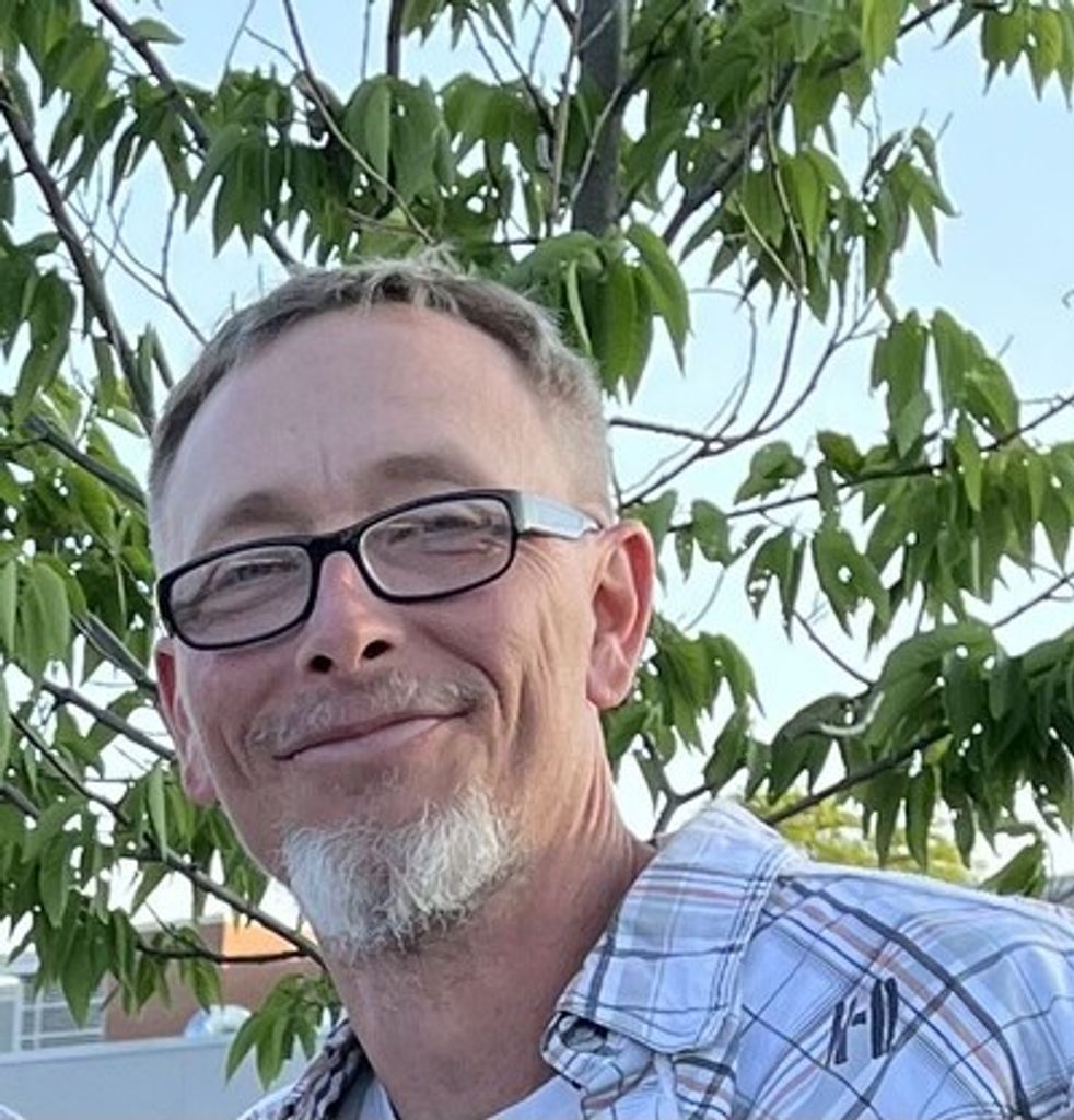 Lucas Edward Kasten Profile Photo