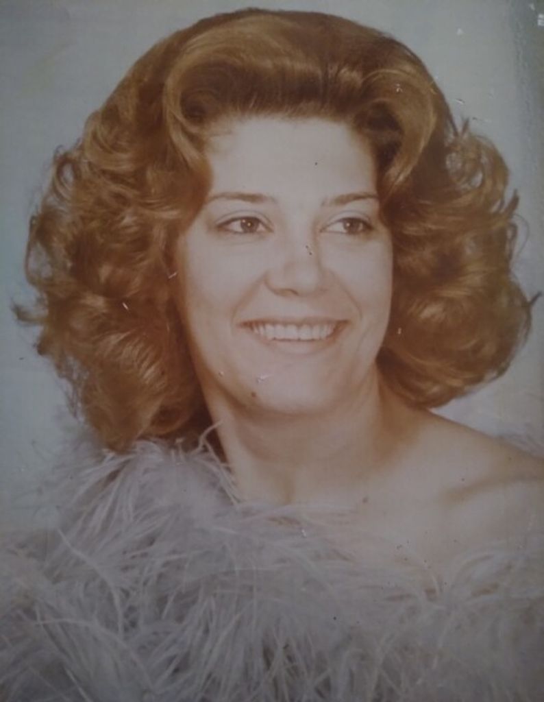 Evelyn "Ev" Marie (Roberts)  Smallwood