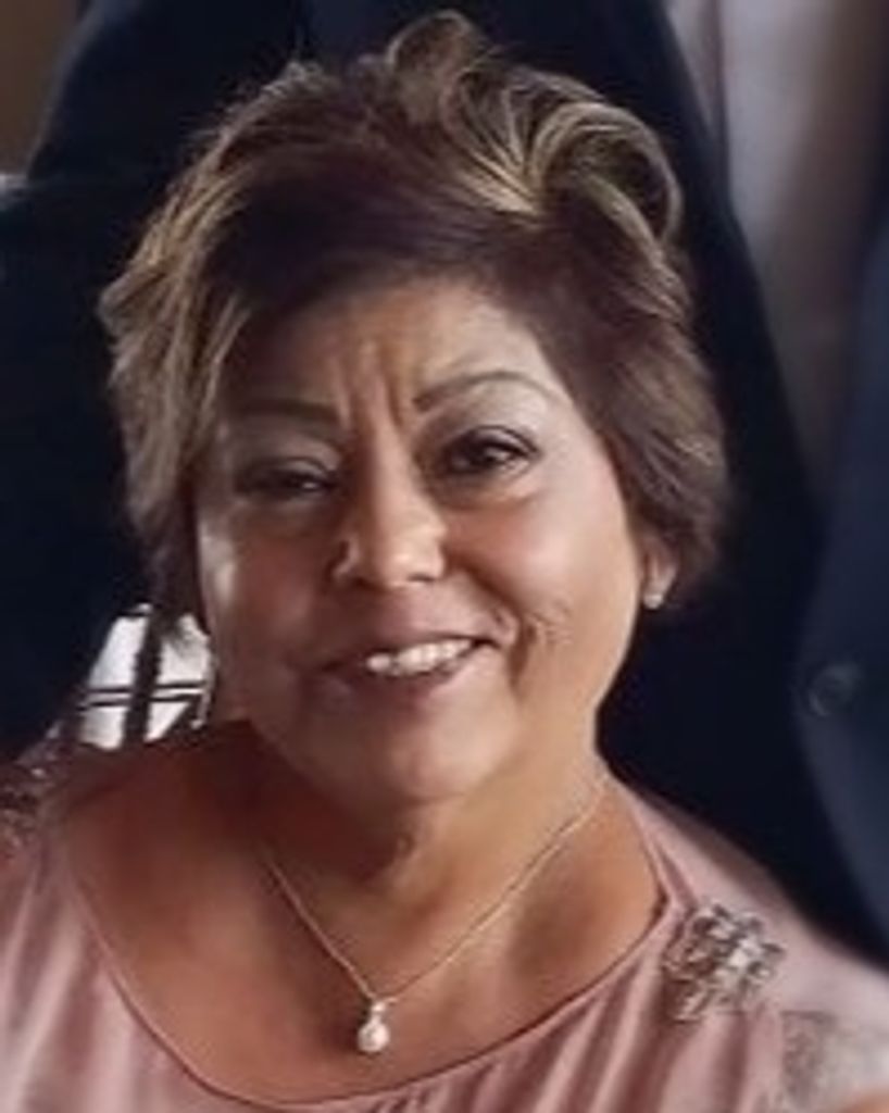 Connie Tello