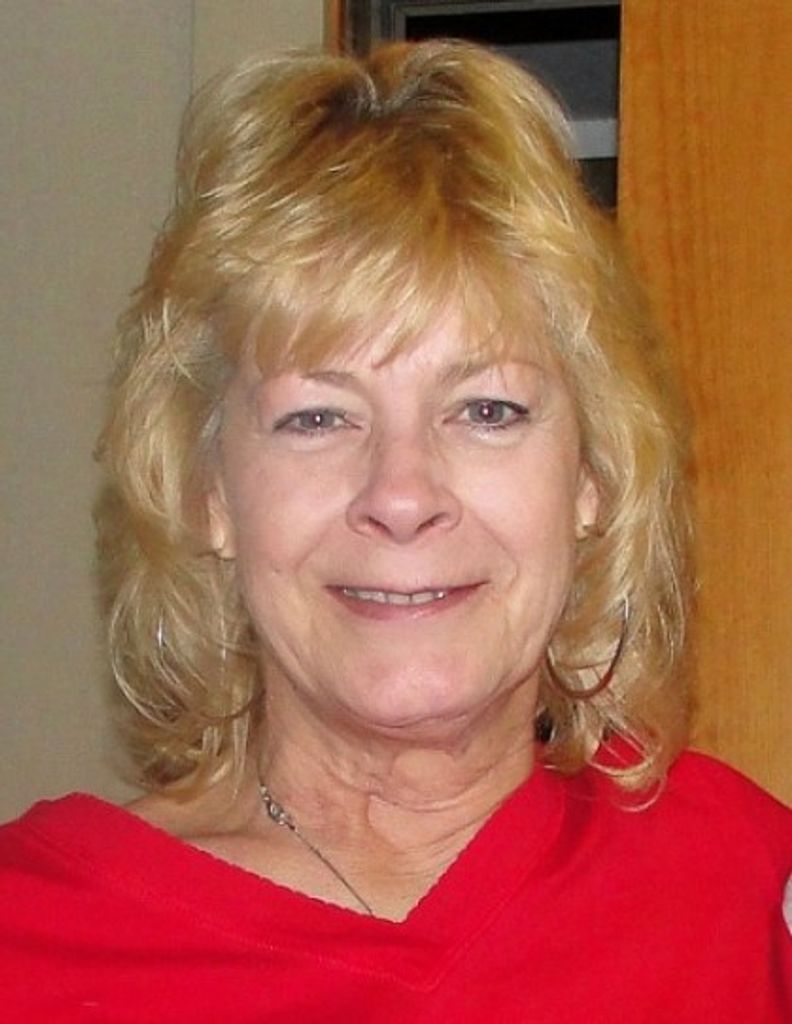 Linda May (Sharp)  Mccoy Profile Photo