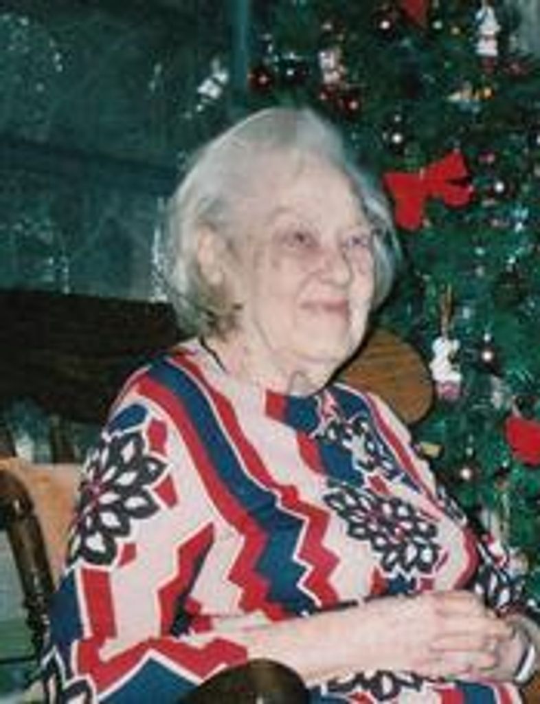 Lena Saunders