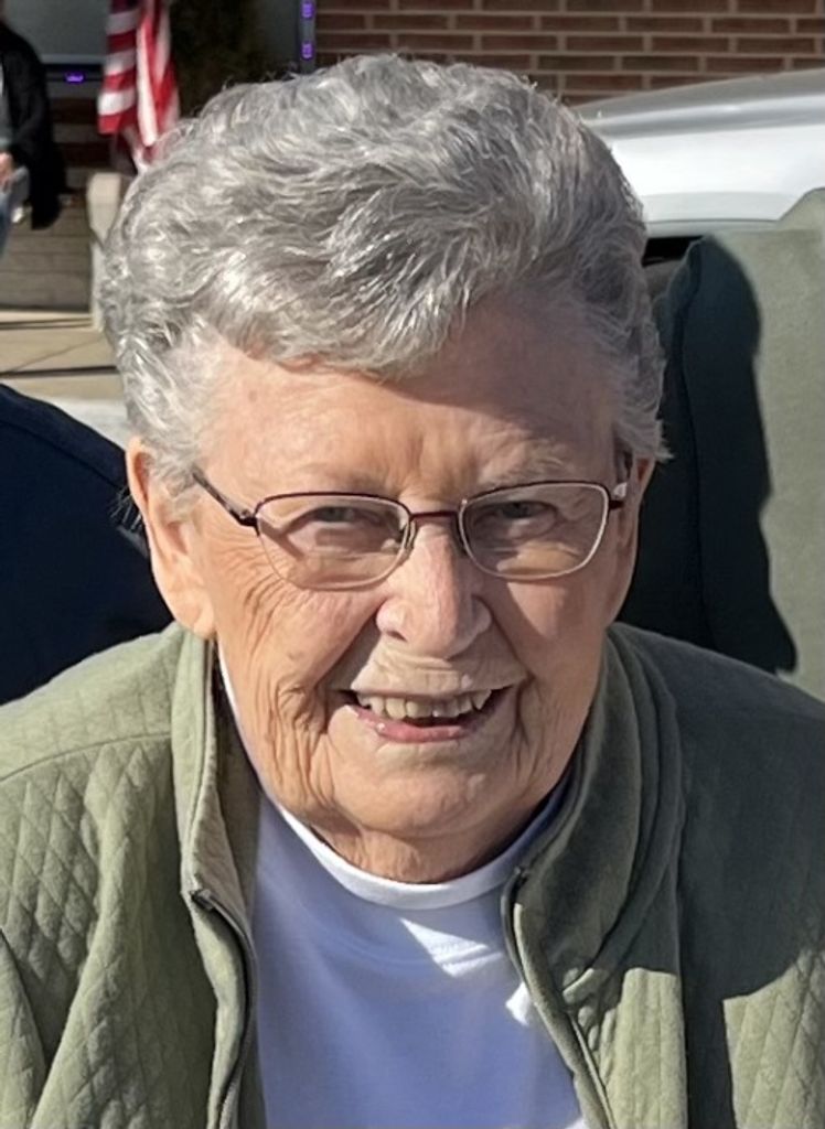 Dolores M. (Snyder)  Bracht Profile Photo