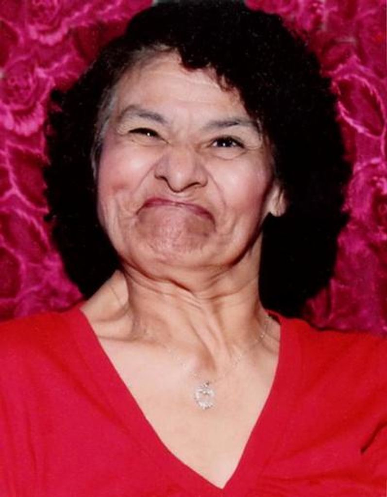 Zenaida Lumbreras Profile Photo
