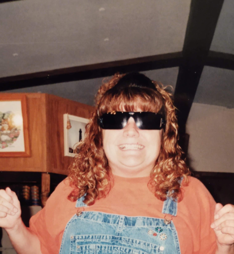 Tanya Lee Pike photo gallery thumbnail 47 of 57