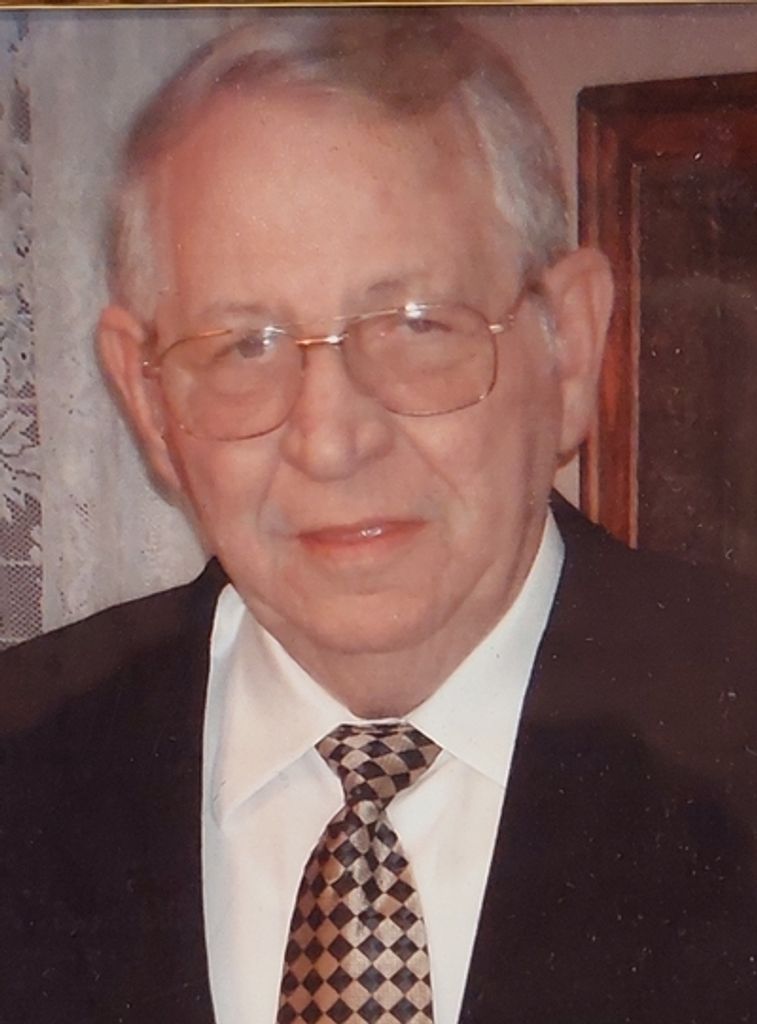 Leo Martin Profile Photo