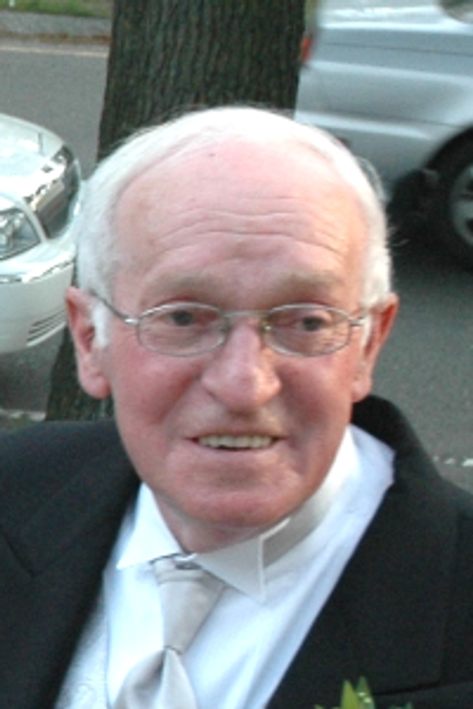 Verl H. Lindsay Profile Photo