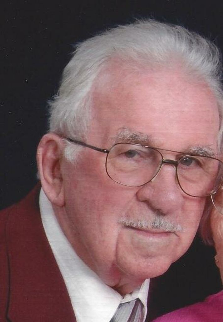 Elvin G. Snavely Profile Photo