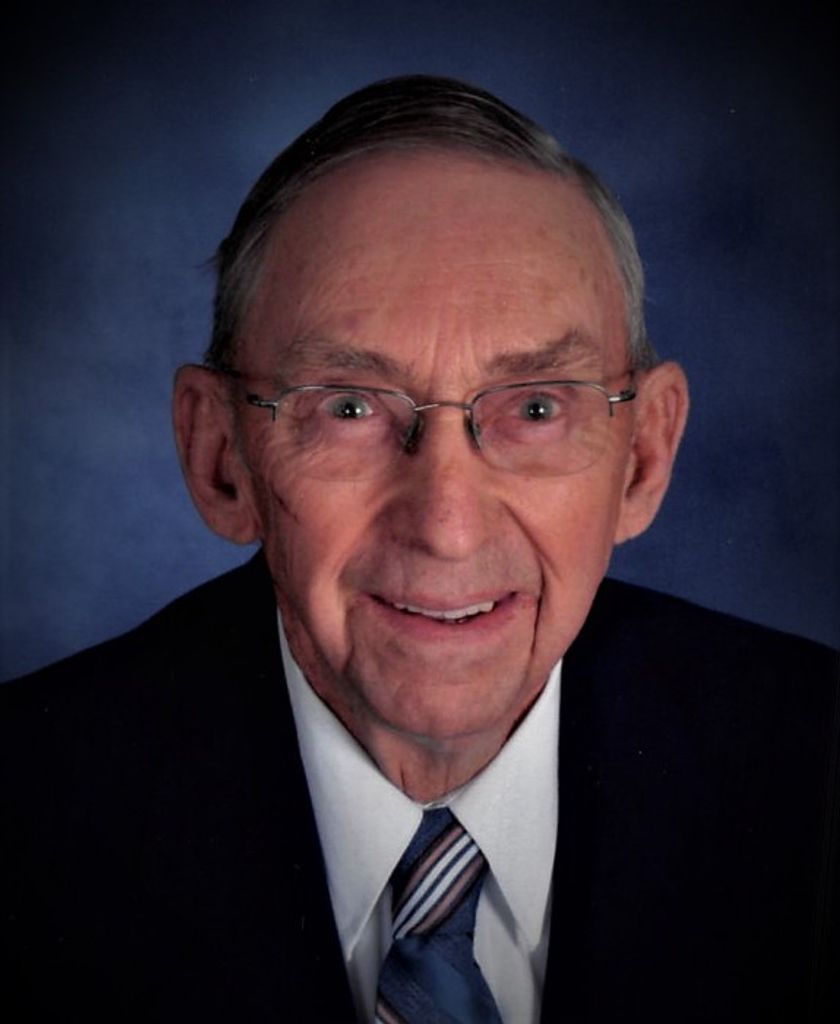 Udell Dwayne Kremlacek Profile Photo