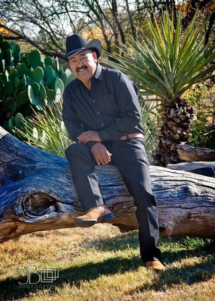 Timoteo "Tim" Olivas Profile Photo