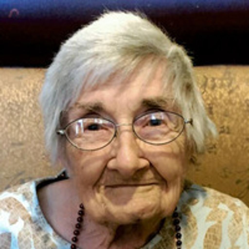 Gwen R Johannes