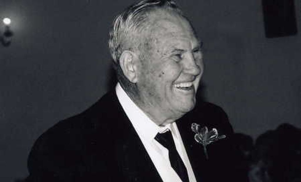 Clifford Dean Rhodes