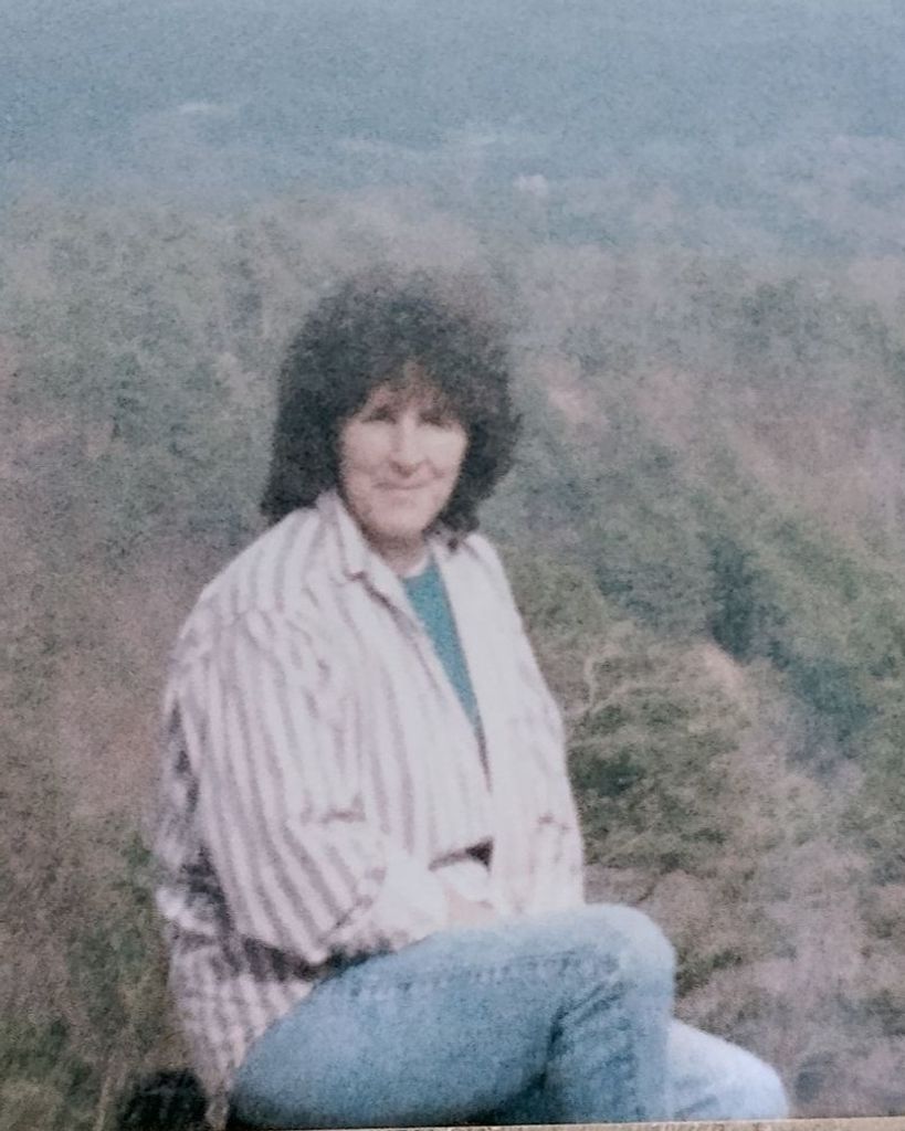 Mae Blevins