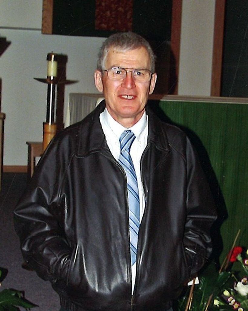 James Raymond Profile Photo