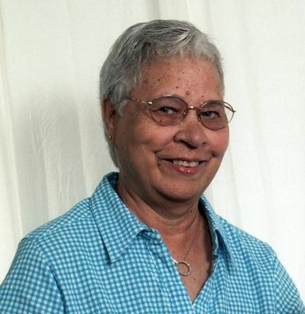 Thelma Lowery Deeringwater Profile Photo