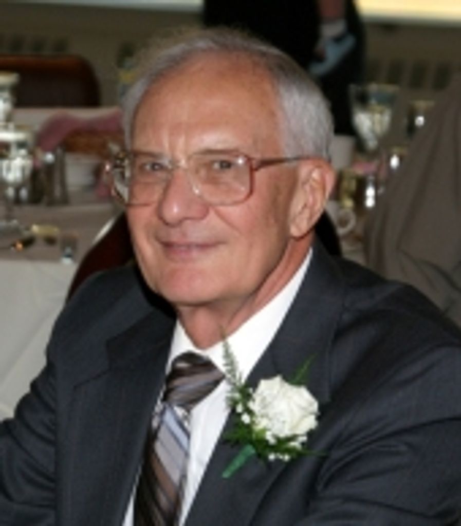 Paul Michael Moser Profile Photo